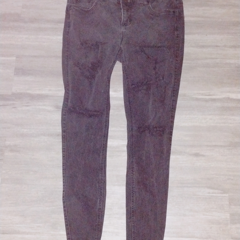 TORRID BOMBSHELL SKINNY 12R